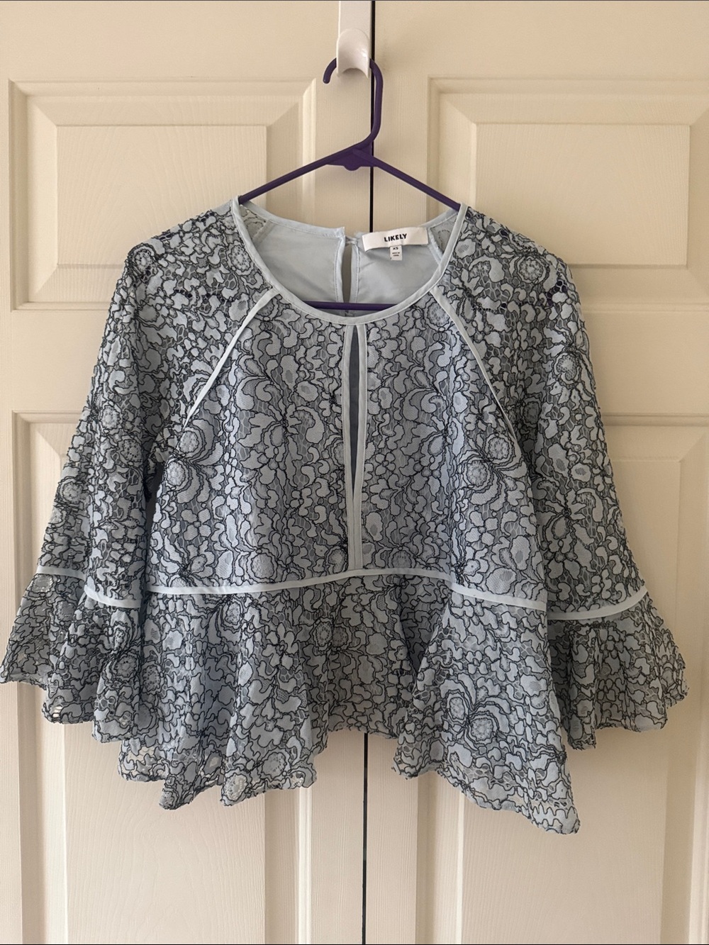 Baby blue black lace peplum bouse